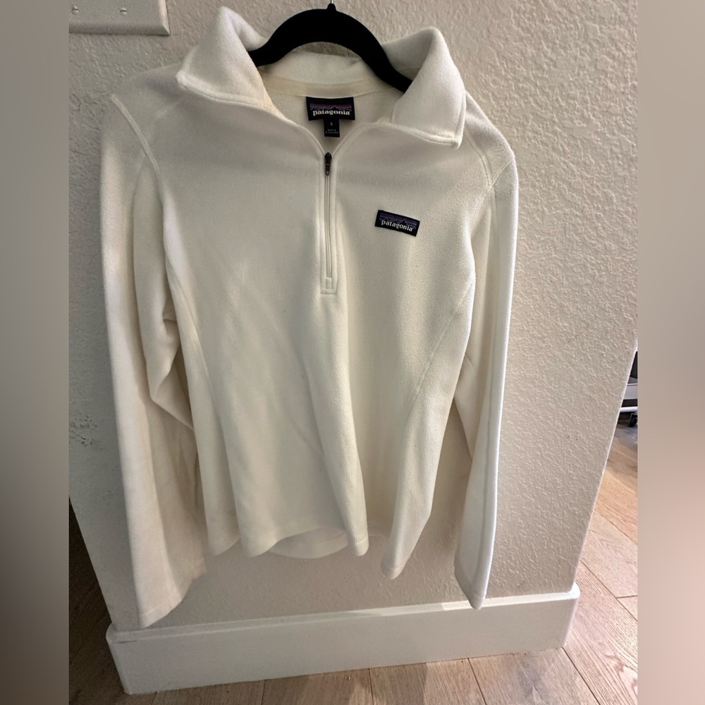Patagonia White Half Zip Fleece Sweater